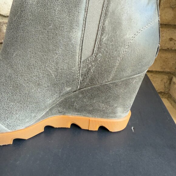 SOREL JOAN UPTOWN ZIP BOOTIE 11 Women's Wedge Boot Grey Waterproof Leather New - Picture 6 of 11